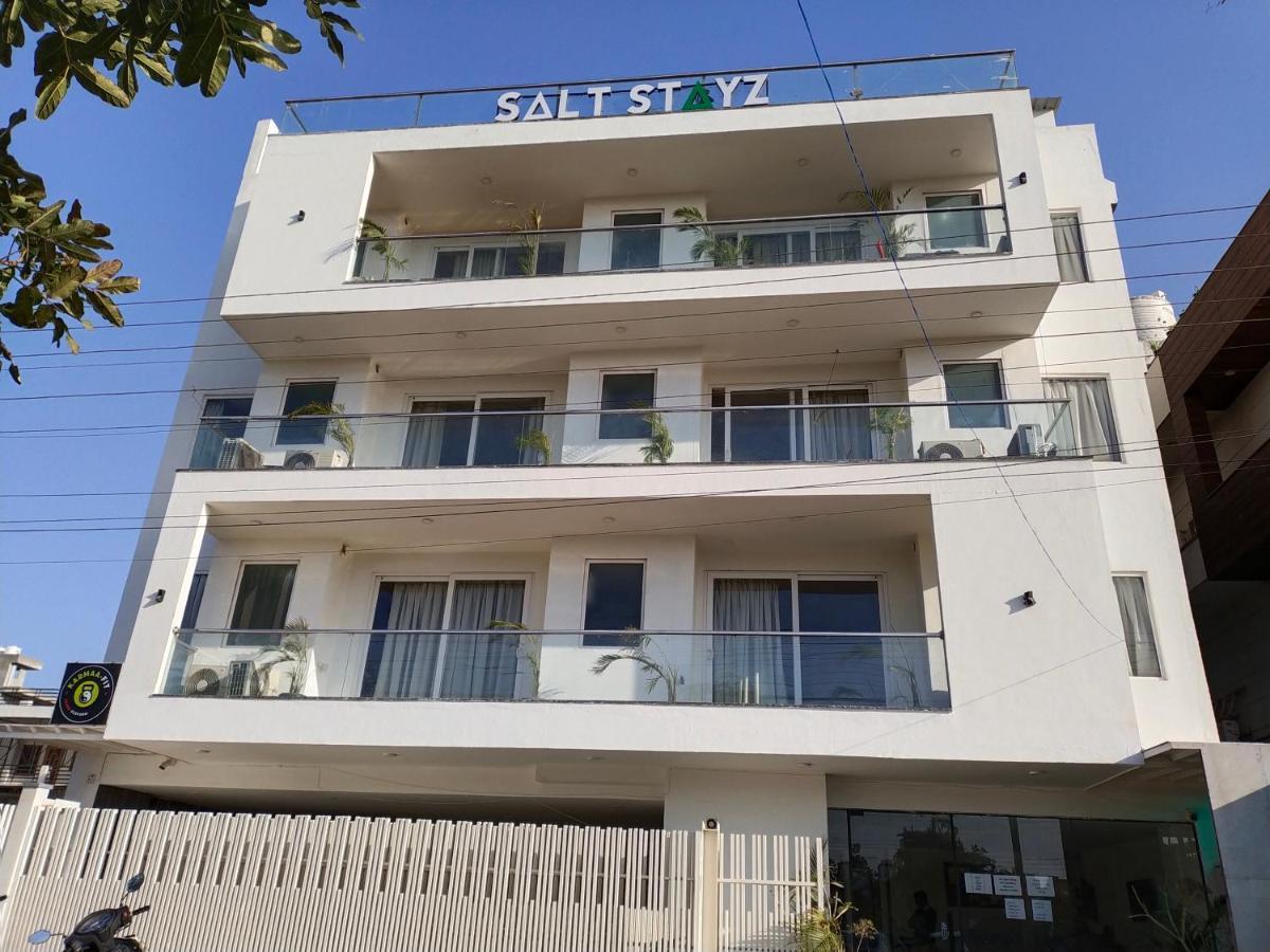 Saltstayz Sector 52 - Ardee City Mall Gurgaon Exterior photo