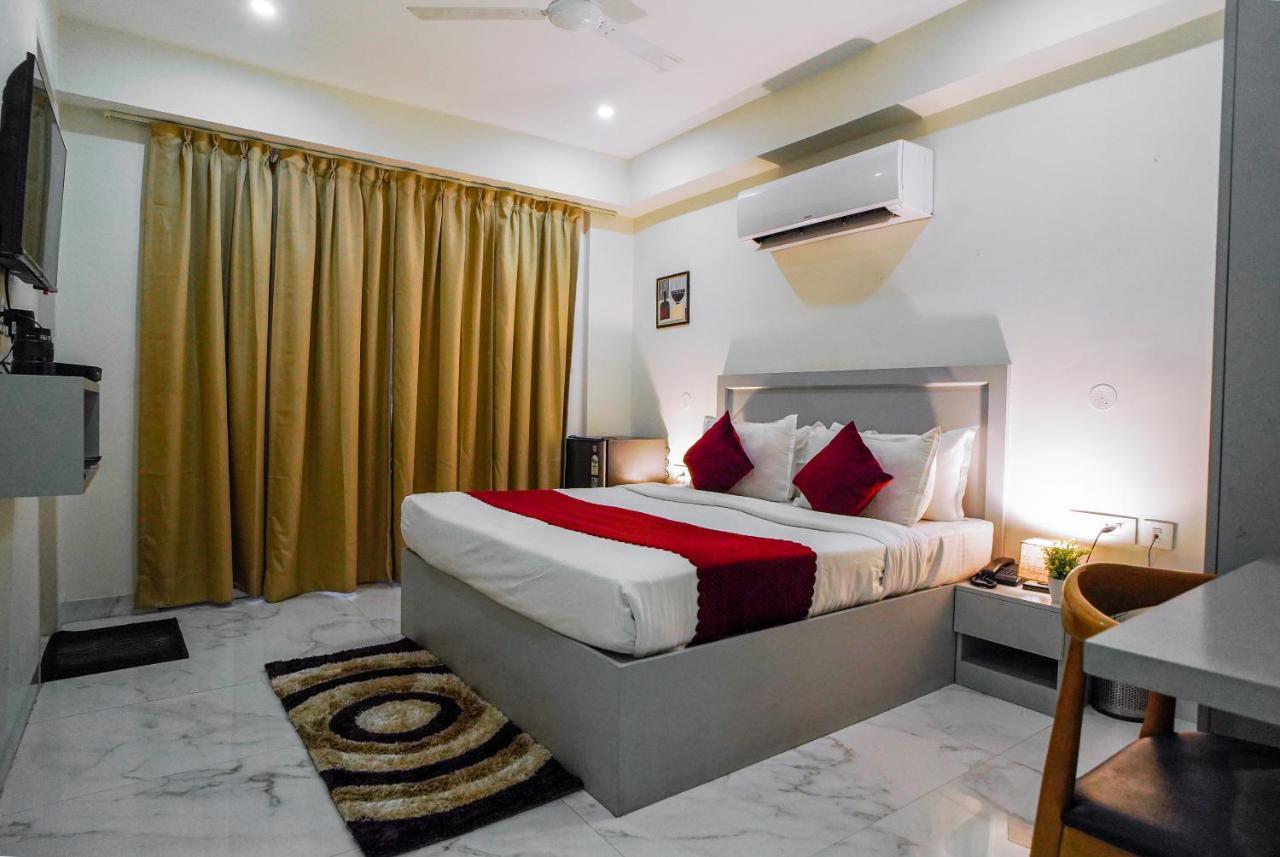 Saltstayz Sector 52 - Ardee City Mall Gurgaon Exterior photo